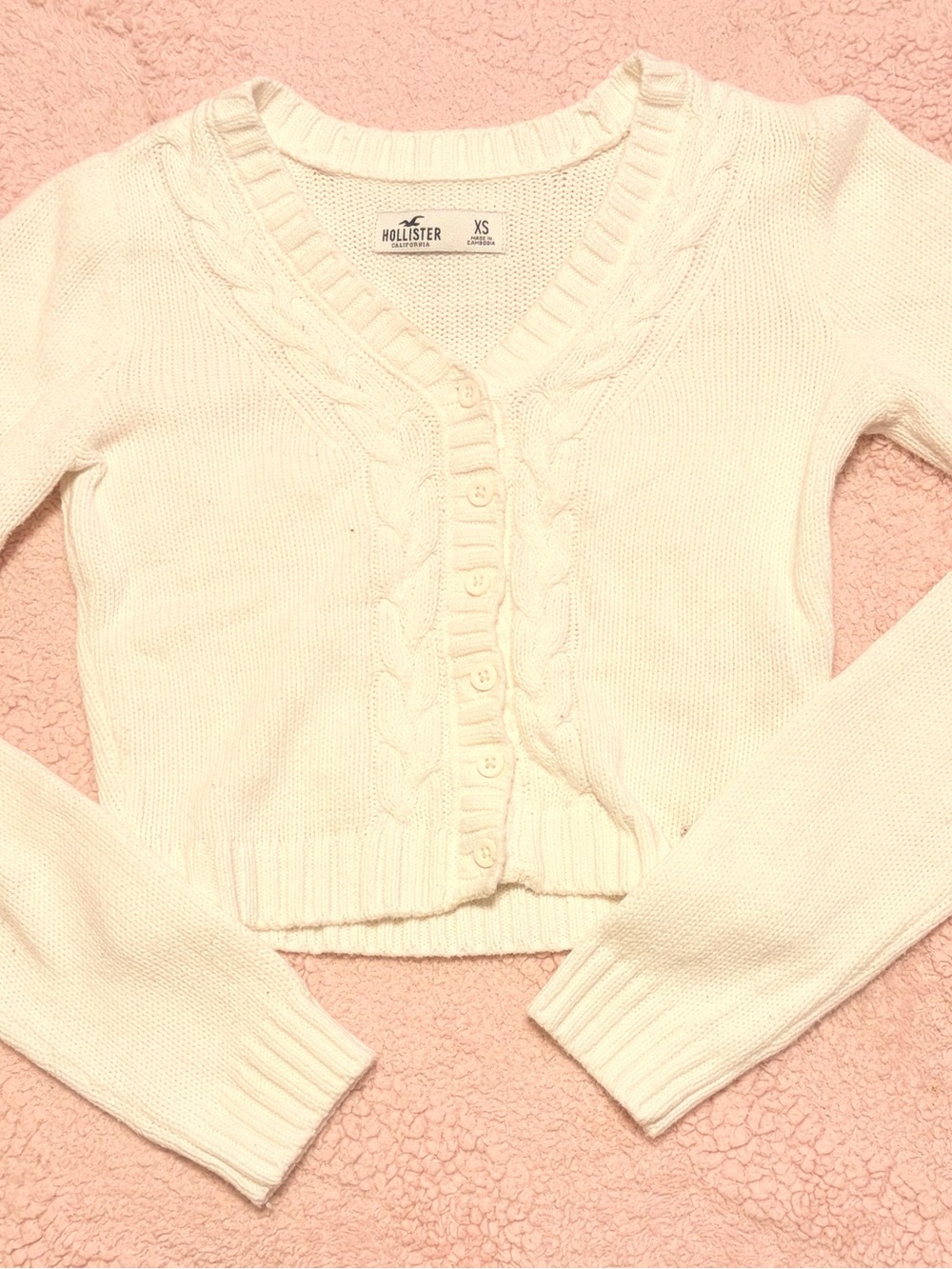 Hollister Cream Cable Knit Button-Front Cropped Cardigan